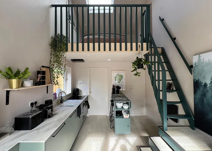 Ashburton Unique Studio House, Close To Cookery School, Private Entrance & Parking