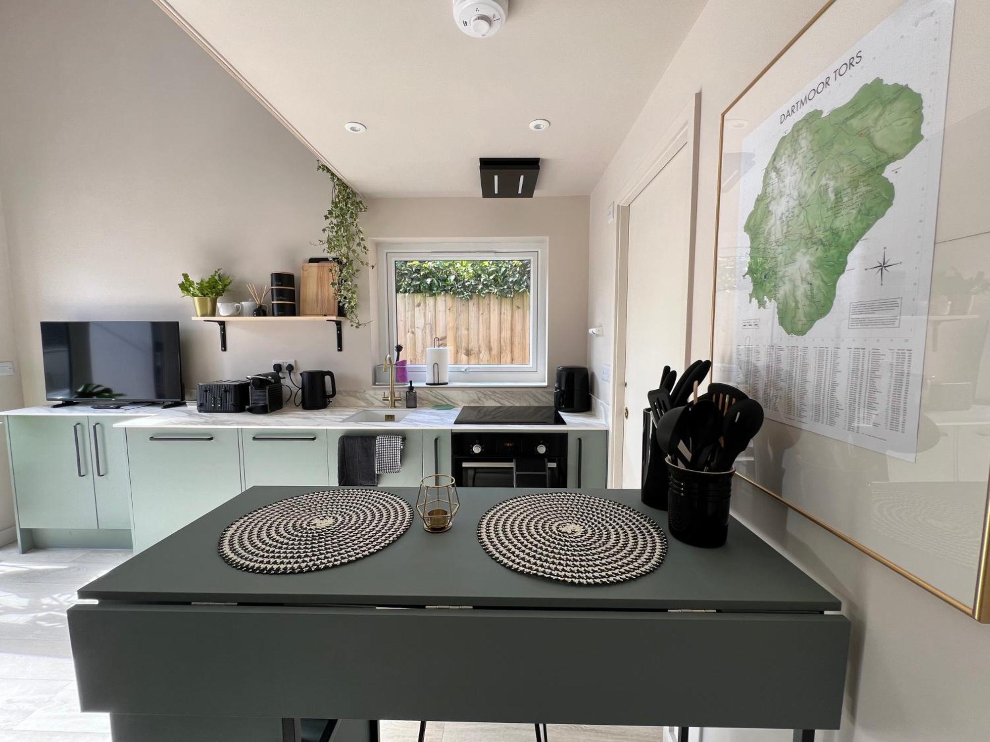 Unique House, Close To Cookery School, Private Entrance & Parking Holiday home Ashburton